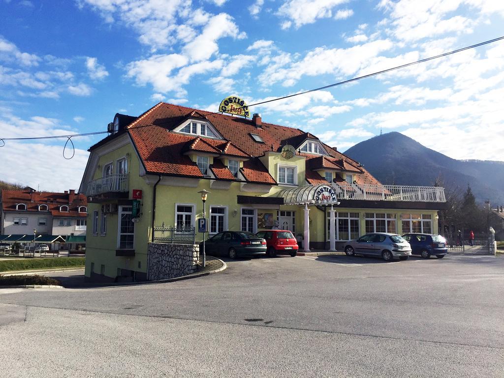 Guesthouse Jug Blato 외부 사진